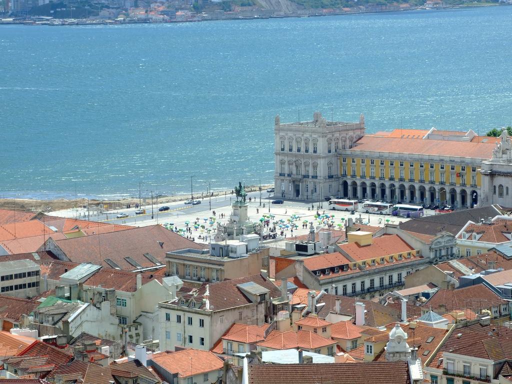 Casa Portuguesa Chiado Apartment Lisbon Bagian luar foto