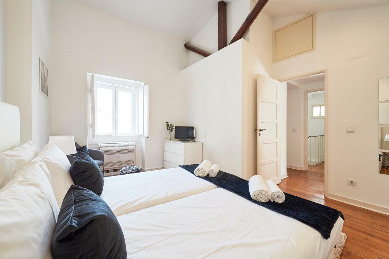 Casa Portuguesa Chiado Apartment Lisbon Bagian luar foto