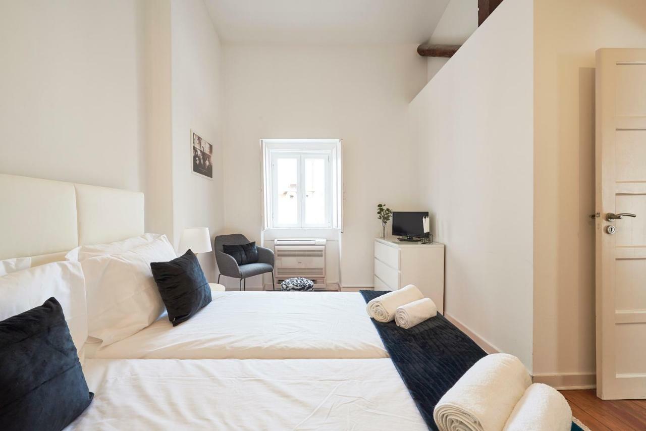 Casa Portuguesa Chiado Apartment Lisbon Bagian luar foto