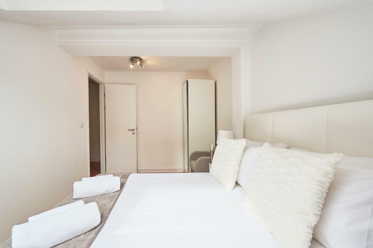 Casa Portuguesa Chiado Apartment Lisbon Bagian luar foto